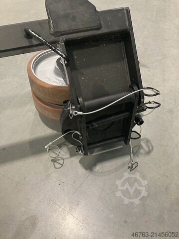 Containerrullar för att flytta standardcontainrar. Haacon Typ: 4336.16-231720