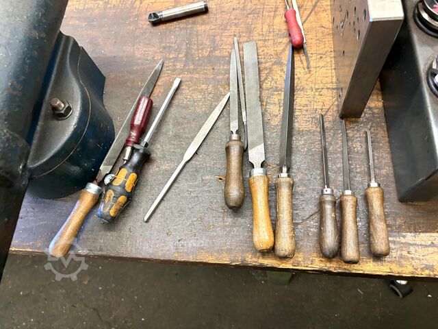 Arbetsbänk med innehåll GÖDDE Workbench with contents