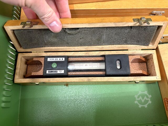 Arbetsbänk med innehåll GÖDDE nan