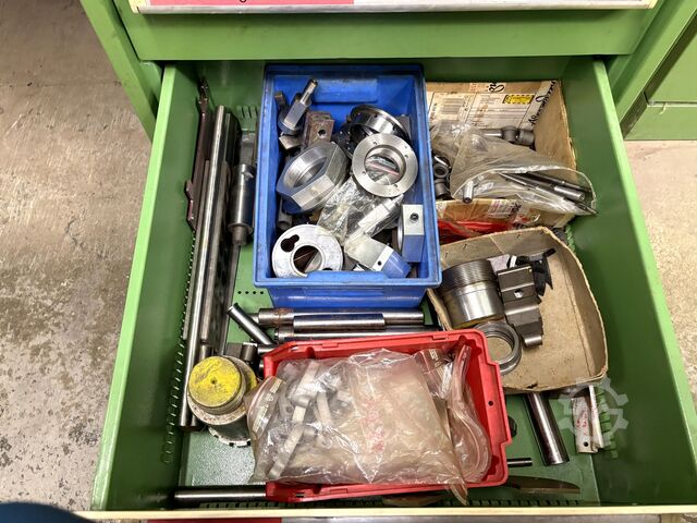 Arbetsbänk med innehåll GÖDDE nan