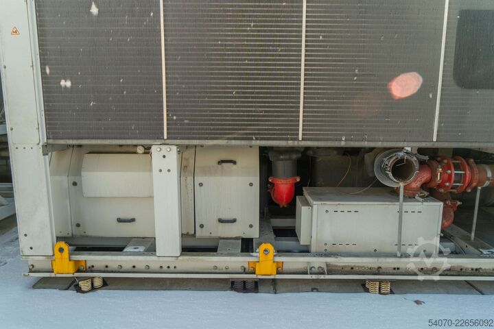 Răcitor Used Industrial Chiller CLIMAVENETA - 642 kW | With warranty