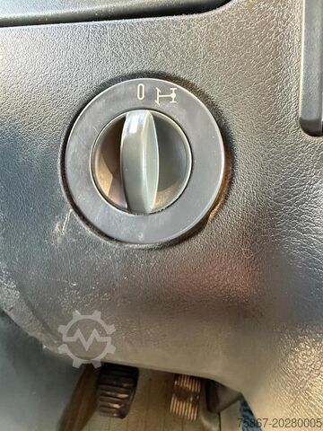 Billenőplatós teherautó MAN TGA 35.430