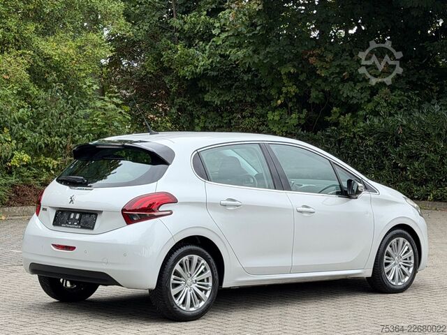 Skåpbil PEUGEOT 208 1.6 Active BlueHDi 100 STOP & START