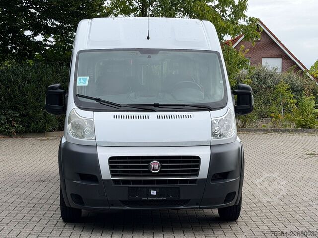 Minibuss FIAT Ducato 2.3 Multijet Maxi 5 Sitze Rollstullift