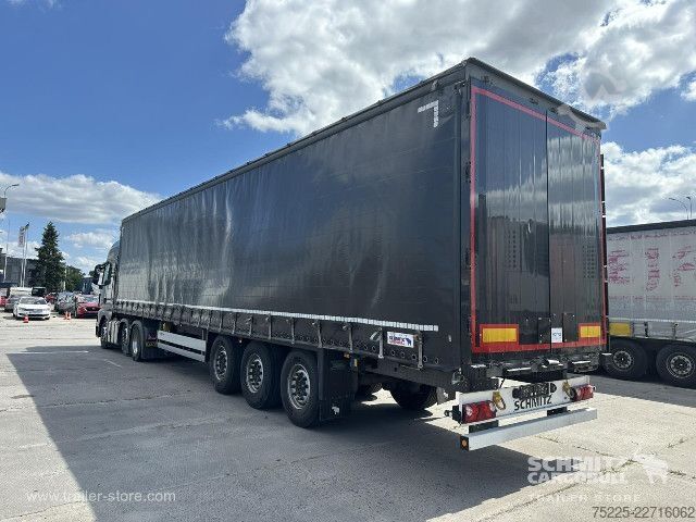 Auflieger mit Pritsche & Plane Schmitz Cargobull Curtainsider Standard