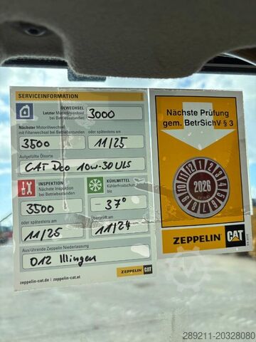 Nivelleringsmaskine CAT D 5 K 2 XL (Low Verified Hours)