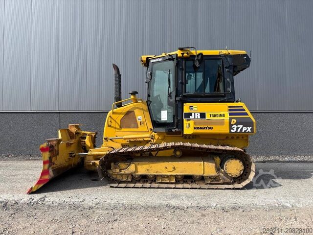 Μηχανή ισοπέδωσης Komatsu D37 PX-23