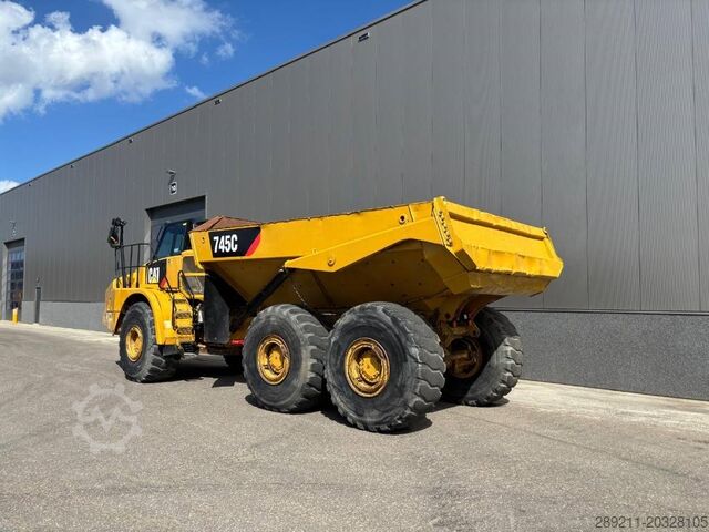 Φορτηγό ανατρεπόμενο CAT 745 C (CE /Low Hours)