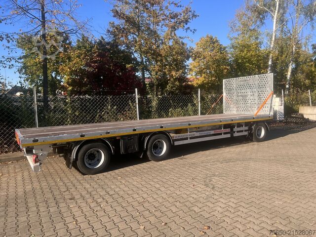 Open trailer Möslein T 3 Plato 9 m  3 Achs Jumbo- Plato- Anhänger 9 m, Mega
