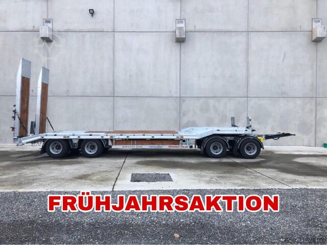 Low loader trailer Möslein T 4 VB H1 1 neuer 4 Achs Tieflader hydraulischen Rampen