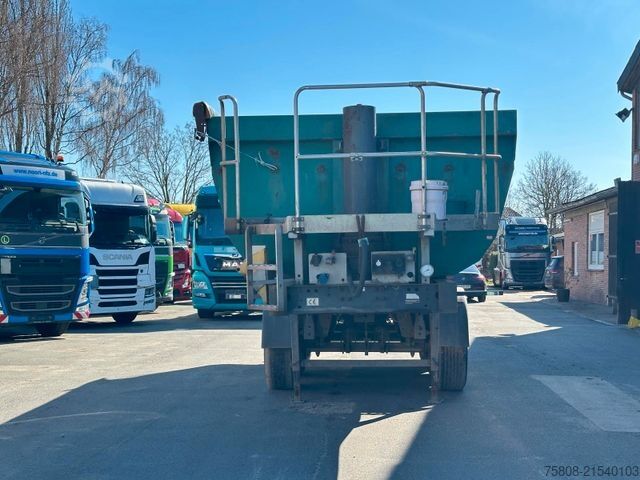 Tipper semitrailer LANGENDORF SKS-HS 24/28 Stahlmulde Liftachse