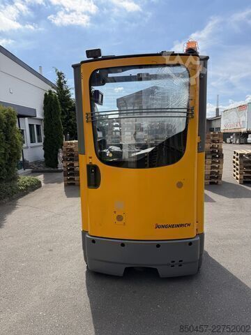 Reach trucks Jungheinrich ETV 214 2022y/ 10.5m