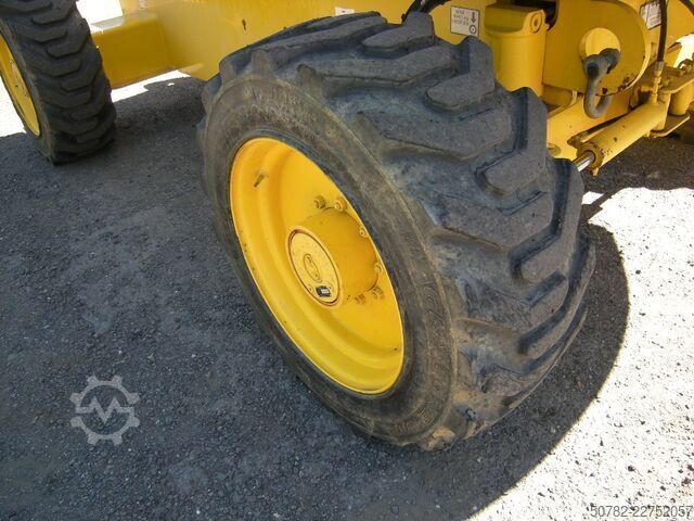 Telescopische giek JLG 660SJ Allrad