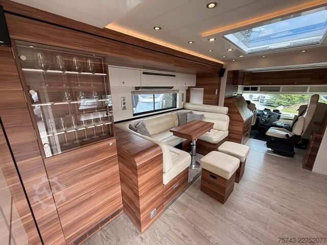 Campingvogn MERCEDES-BENZ 2651 STX Motorhome mit Garage, Pop-Pop-Out