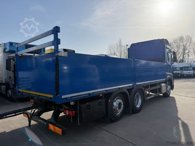 Flatbed truck with tarp MERCEDES-BENZ ACTROS 2548 L Pritsche 7,30 m offen+RETARDER ÖL
