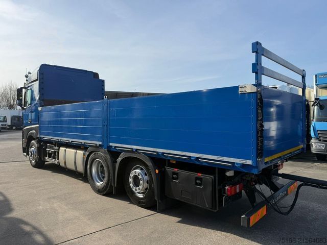Flatbed truck with tarp MERCEDES-BENZ ACTROS 2548 L Pritsche 7,30 m offen+RETARDER ÖL