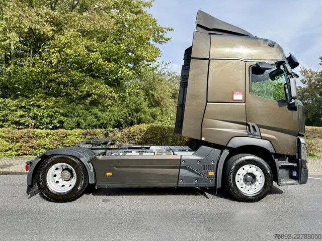 Standaard-SZM Renault T460 Sleepercab / Euro 6 / 2 x Tank