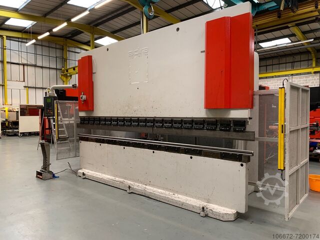 Hydraulische kantbank ADIRA QHD 15040 BL