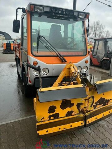 Driezijdige kipper bestelwagen Multicar Kiefer Boki Winterdienst Streuer + Besen 23 TKM