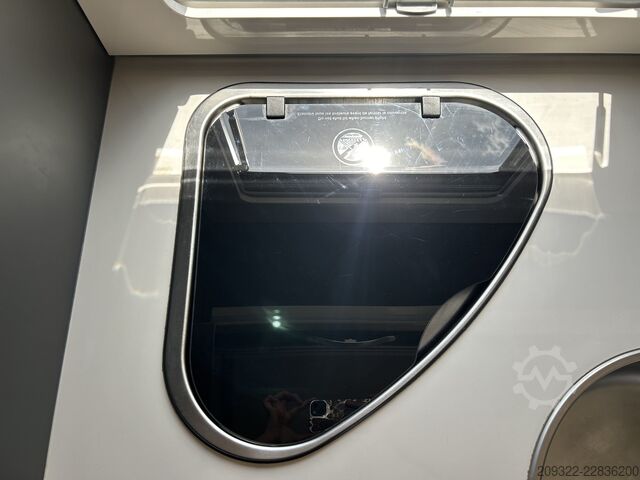 Caravan/camper Roller Team Kronos 284M del 2025 | Automatico | Posti letto: 5