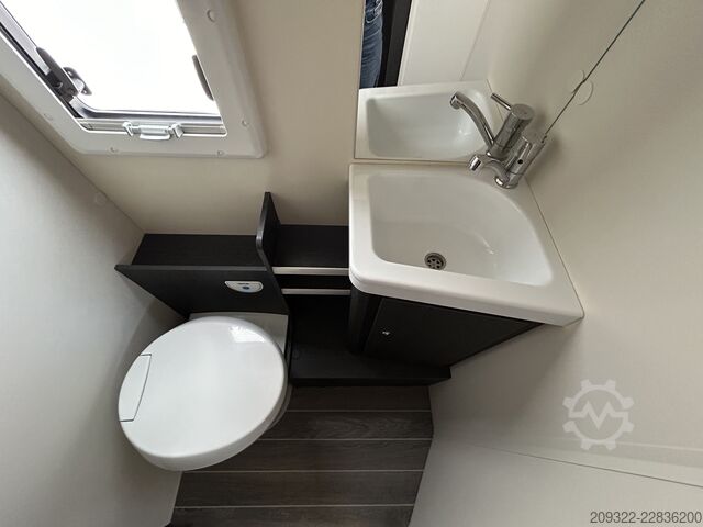 Caravan/camper Roller Team Kronos 284M del 2025 | Automatico | Posti letto: 5