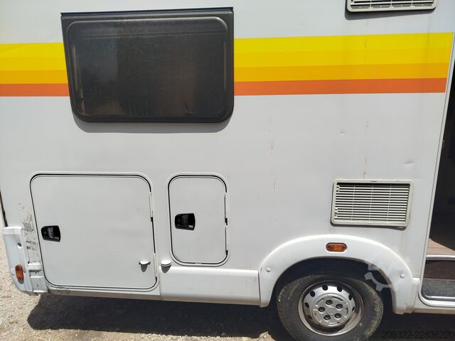 Halvintegreret autocamper Fiat Ducato Weinsberg Carasuite 650MF del 2020 | Manuale | Posti letto: 5