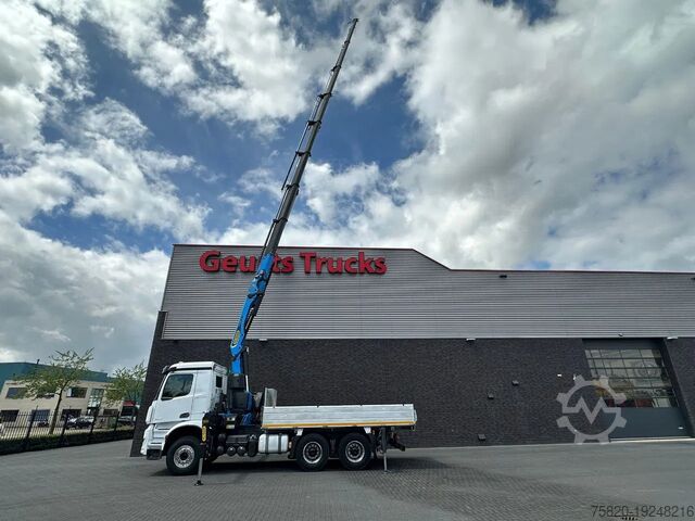 Vrachtwagen met kraan Mercedes-Benz Arocs 3351 963-2-E 6X4 KIPPER / TIPPER + PALFIN...