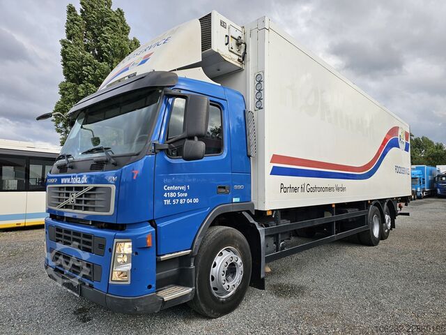 Ciężarówka z kontenerem chłodniczym VOLVO FM330 6x2 FRIGOBLOCK Multizone Lenk u. L