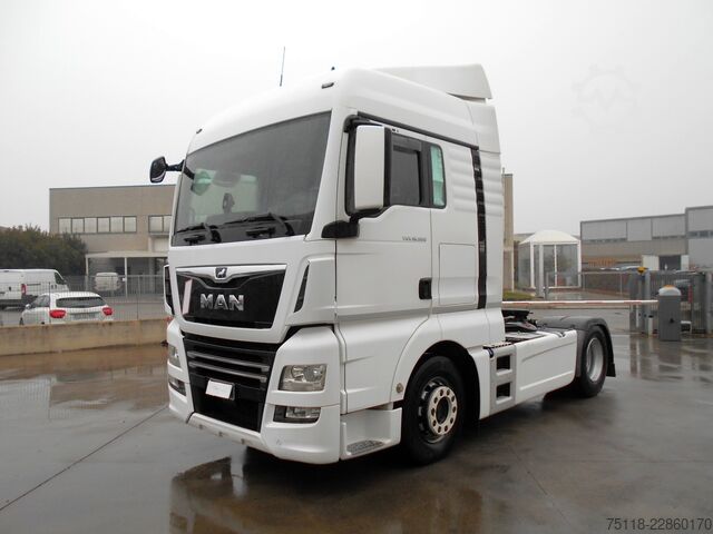Standardowy ciągnik siodłowy MAN TGX 18.500