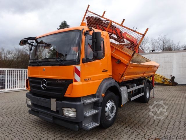 Camion basculante trilateral MERCEDES-BENZ 1833 Axor Kipper mit Kran Wechselsytem