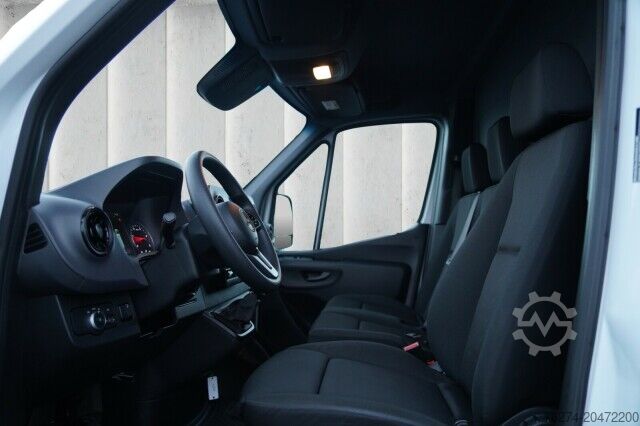 Box van Mercedes-Benz Sprinter 316 CDI Koffer LBW