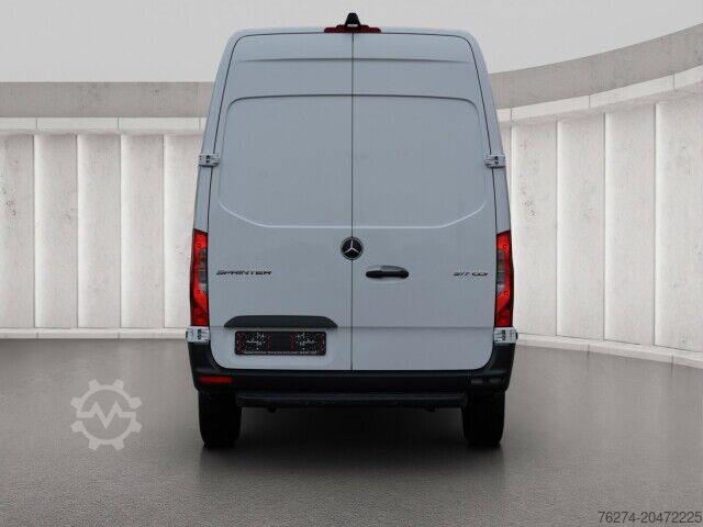 Panel van Mercedes-Benz Sprinter 317 CDI Hochdach L2H2