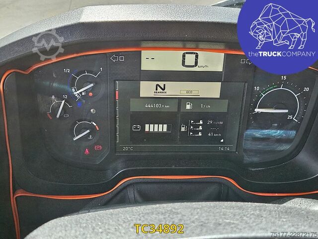  Renault T 520