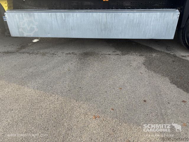 Open semitrailer with tarp Schmitz Cargobull Semitrailer Curtainsider Standard