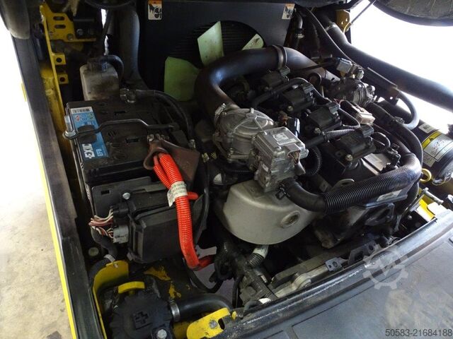 Chariot élévateur GPL Yale GLP30VX - TRIPLEX