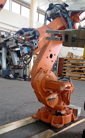 Robot industrial ABB IRC5 IRB6640-205/2.55 2010 MODEL