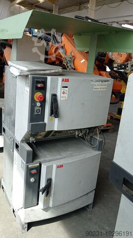 Robot industrial ABB IRC5 IRB6640-205/2.55 2010 MODEL