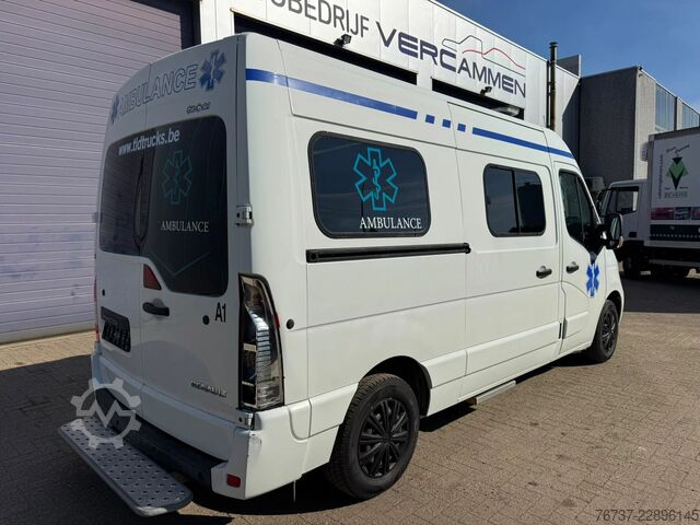 Ambulanza Renault Master **EURO 5-BELGIAN ORIGINE-AIRCO**