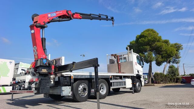 Dépanneuse RENAULT 26.440 C 6X2 EURO 6 + GRUA HMF