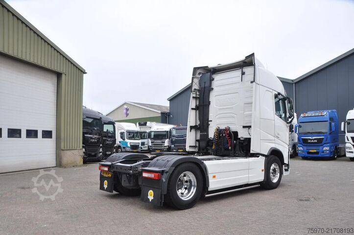 Standard-SZM Volvo FH 460 4x2 2018 iParkCool Tacho V2