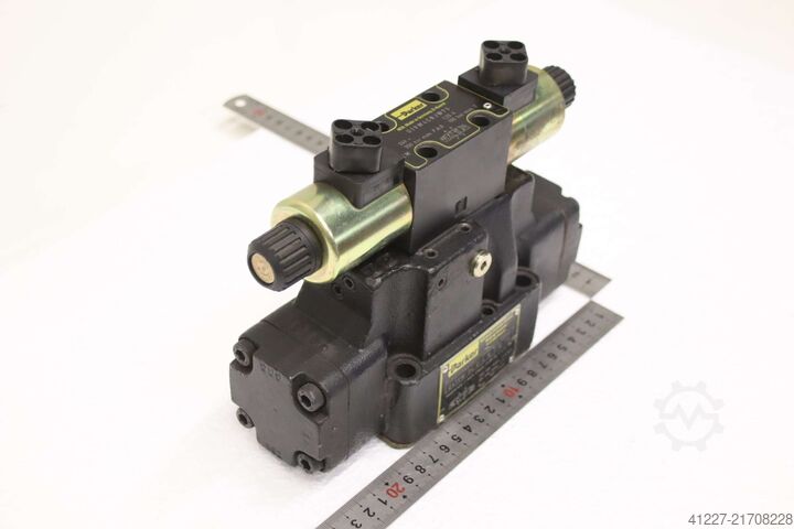 Válvula direcional Parker D41VW 34 C 4 N J W 75