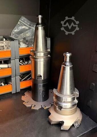 CNC strugarsko-glodački centar DMG Mori NLX 2500/700