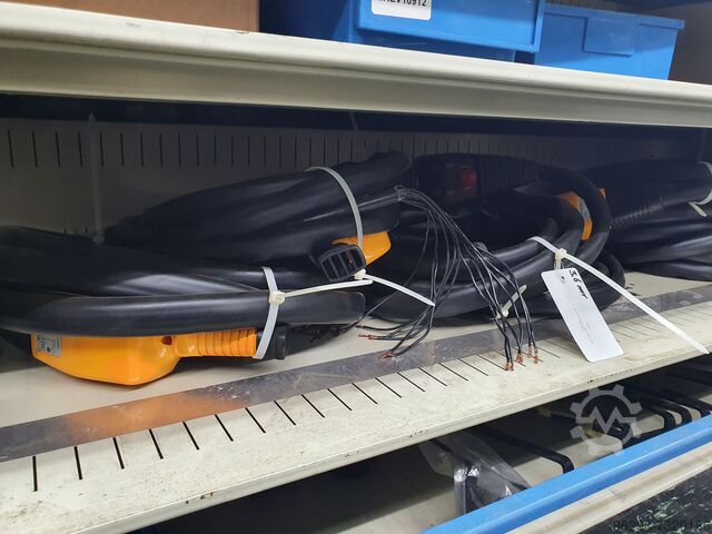 Ruim 15.000 Demag onderdelen in voorraad Demag