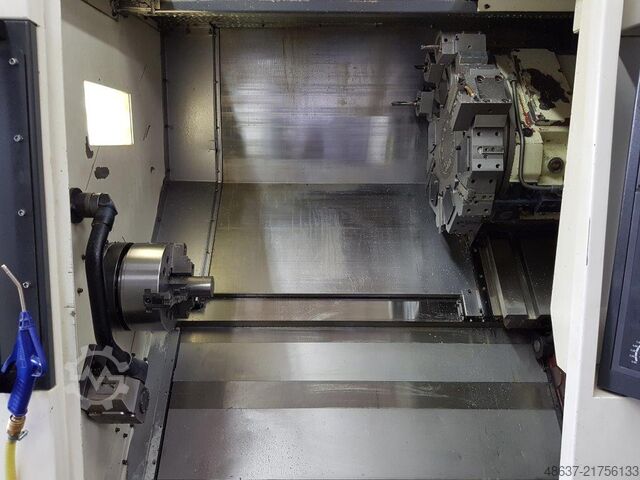 Strung CNC HWACHEON Hi-Tech 300