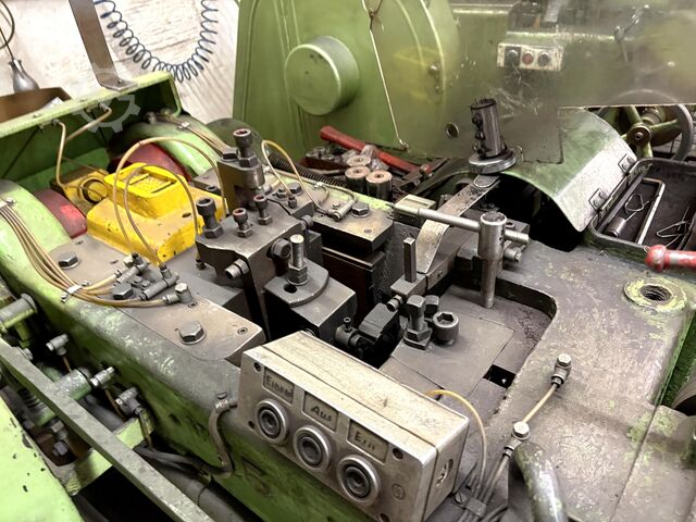 Kaltstauchmaschine HEUER NM 5