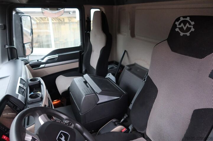 Refrigerated/freezer transport MAN TGS 26.360 Koel/Vries Carrier Supra 850 Diesel/...