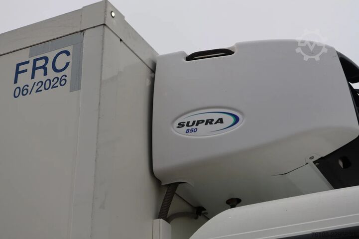 Refrigerated/freezer transport MAN TGS 26.360 Koel/Vries Carrier Supra 850 Diesel/...