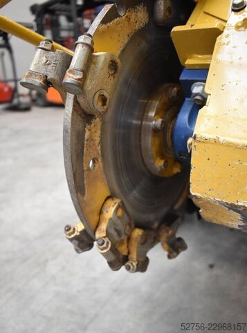 Rognueuse de souches Vermeer Corporation Stump Cutter SC362