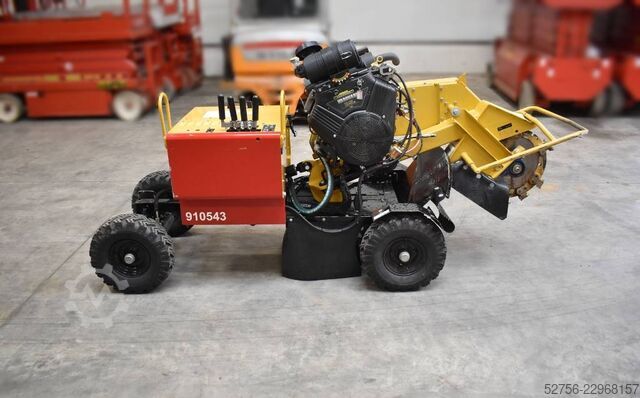 Rognueuse de souches Vermeer Corporation Stump Cutter SC362