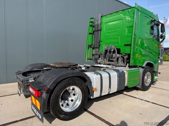 Standard-SZM Volvo FH 500 / 2 Tanks / I-Shift / TUV: 1-2027 / NL T...